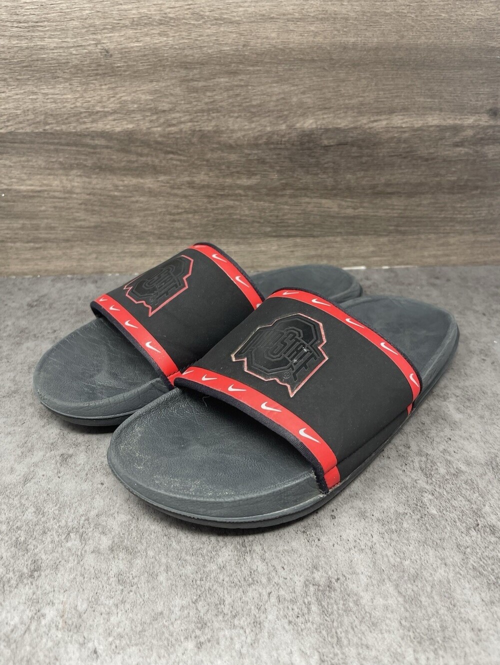 Nike Ohio State Buckeyes Benassi Slides Size 9 Mens Black Red College Sandals
